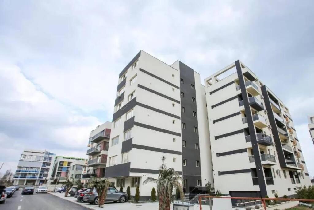 Apartamento Luxury Studio - Maison 103 - Stefan Building Complex Năvodari Exterior foto